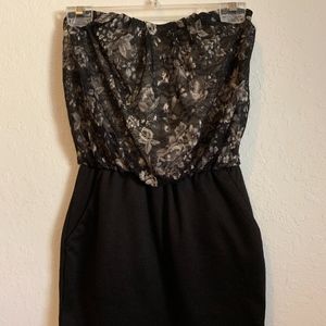 Black Strapless dress